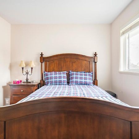 Fraser River Richmond Bed And Breakfast ภายนอก รูปภาพ