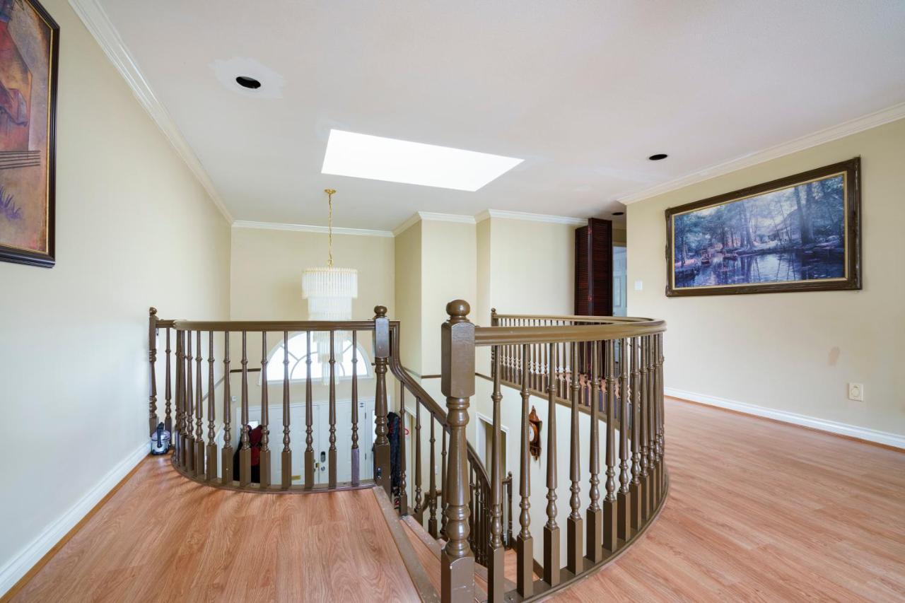 Fraser River Richmond Bed And Breakfast ภายนอก รูปภาพ