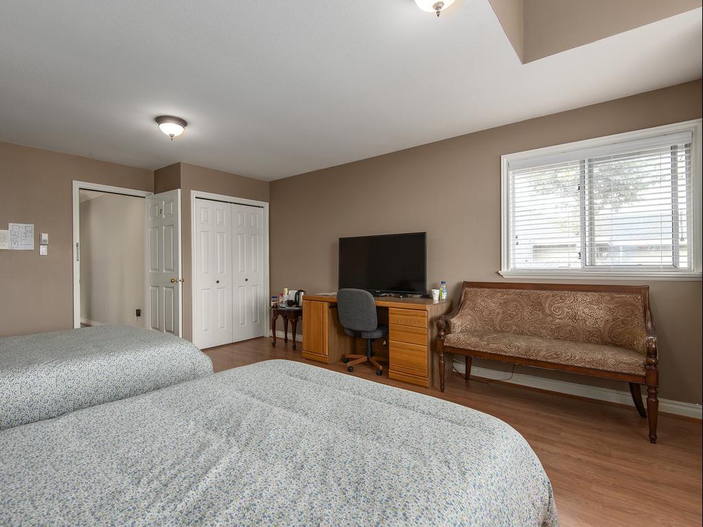 Fraser River Richmond Bed And Breakfast ภายนอก รูปภาพ